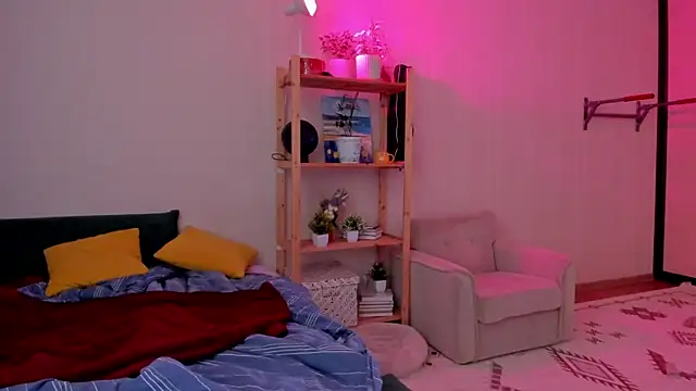 Snapshot of lovely_ki chatting on 04-29-26, 05:33 lovely ki online show from 04-29-26, 05:33
