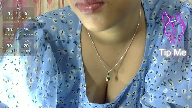 Snapshot of Preeti-Sexy chatting on 11-26-25, 04:45 Preeti-Sexy online show from 11-26-25, 04:45