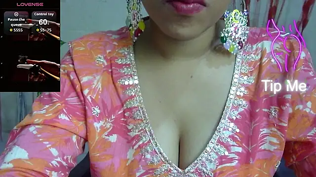 Preeti-Sexy online show from 10-24-25, 05:39