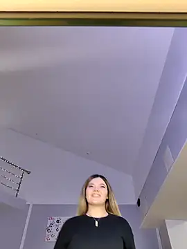 ZaraBloom online show from 02-26-26, 02:17