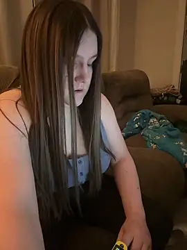 PuckBunny17 online show from 03-26-26, 08:45