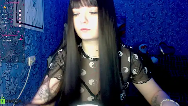 twinkling melon online show from 12-21-24, 05:14
