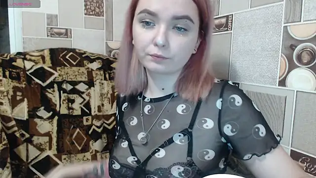 twinkling melon online show from 01-20-25, 05:15