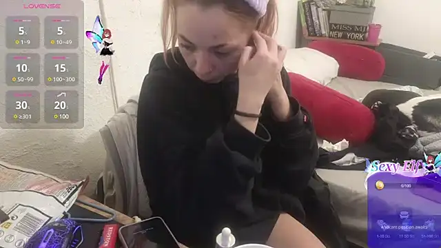 Snapshot of kattleya1407 chatting on 12-17-24, 02:12 kattleya1407 online show from 12-17-24, 02:12