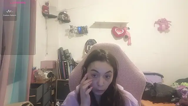 Snapshot of kattleya1407 chatting on 02-11-26, 05:46 kattleya1407 online show from 02-11-26, 05:46