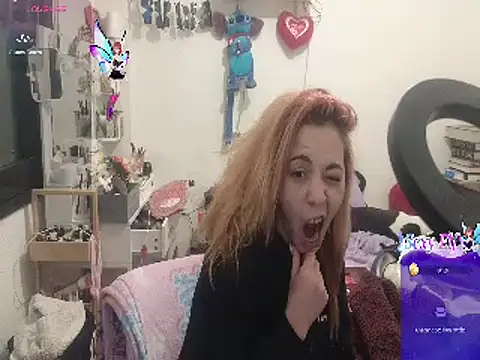 Snapshot of kattleya1407 chatting on 03-08-25, 12:55 kattleya1407 online show from 03-08-25, 12:55