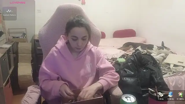 Snapshot of kattleya1407 chatting on 02-28-26, 12:43 kattleya1407 online show from 02-28-26, 12:43