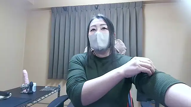 SAKURA OSUSHI online show from 01-03-25, 02:08