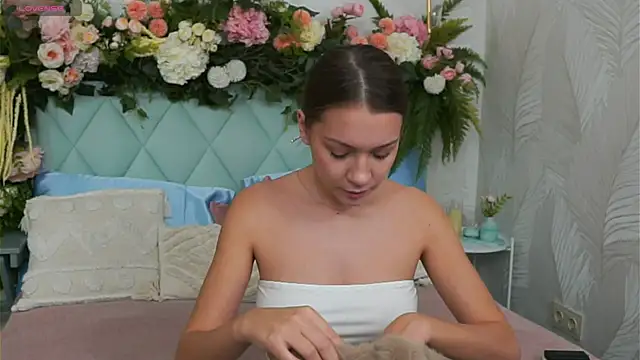 AliceBrayan online show from 02-23-26, 05:13