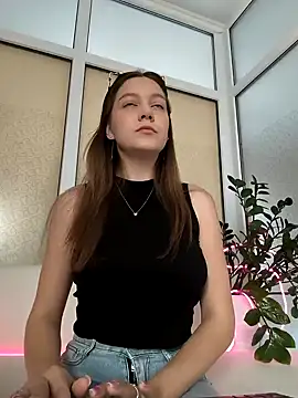 AliceBrayan online show from 03-16-25, 05:14