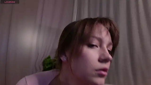 AliceBrayan online show from 04-14-26, 05:07