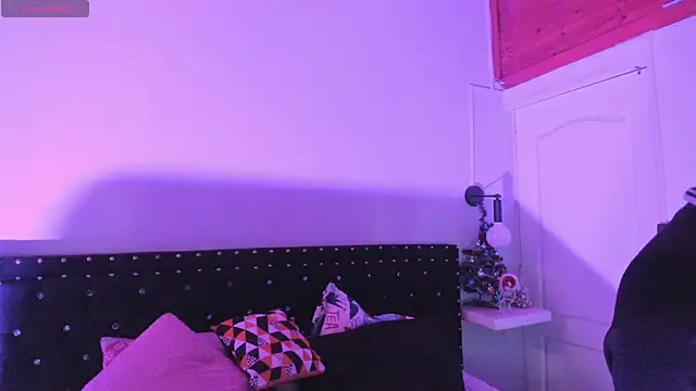 Ghosty Doll online show from 12-16-25, 08:24