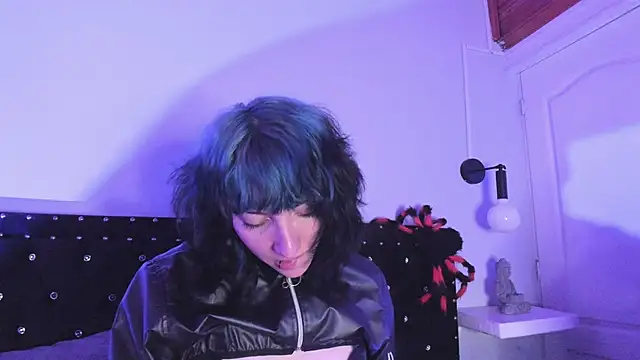 Ghosty Doll online show from 11-12-25, 08:23