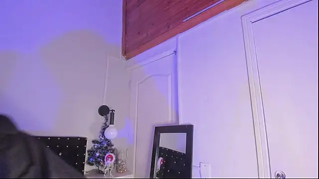 Ghosty Doll online show from 12-04-25, 08:30