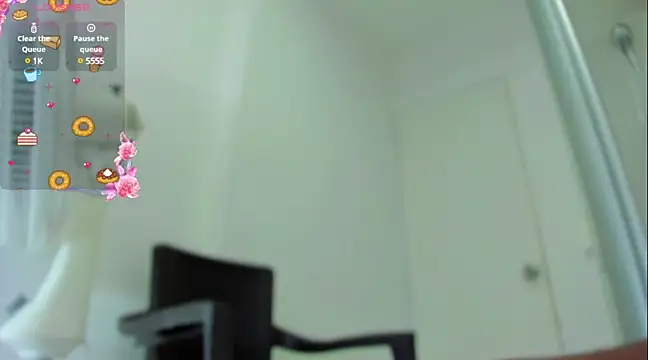 Snapshot of ebony_beckyy chatting on 01-23-25, 10:22 ebony beckyy online show from 01-23-25, 10:22