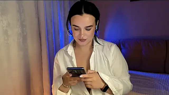 Snapshot of Act_avia chatting on 06-21-26, 10:15 Act avia online show from 06-21-26, 10:15