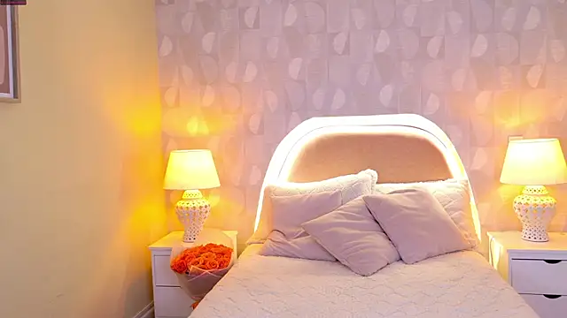 april rousse online show from 02-18-25, 07:09