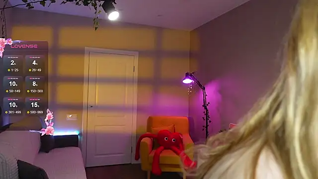 SpiceJessy online show from 03-09-26, 07:45