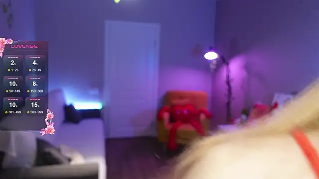 Snapshot of SpiceJessy chatting on 02-10-26, 02:16 SpiceJessy online show from 02-10-26, 02:16