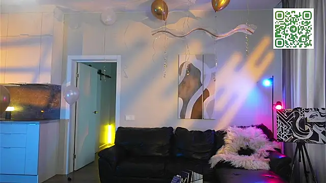 Snapshot of SpiceJessy chatting on 02-28-26, 07:30 SpiceJessy online show from 02-28-26, 07:30