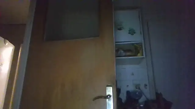 Snapshot of mariusica1@xh chatting on 04-09-26, 09:43 mariusica1xh online show from 04-09-26, 09:43