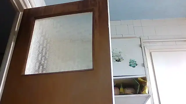 Snapshot of mariusica1@xh chatting on 03-09-26, 11:03 mariusica1xh online show from 03-09-26, 11:03