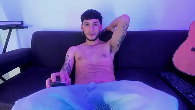 Henrikk senn online show from 11-18-25, 12:04