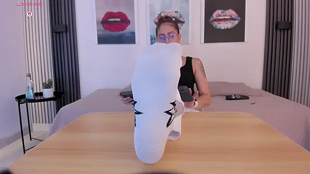 Angela donnato online show from 03-27-26, 03:59