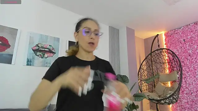 Angela donnato online show from 10-03-25, 04:03