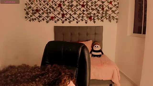 Lilith Miller21 online show from 11-07-25, 08:24