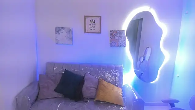 Charlotte cowell sub1  online show from 01-12-26, 04:58