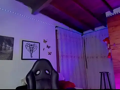 mykaelahoney online show from 02-05-26, 01:01