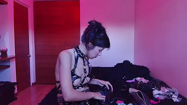 bellatrix25 online show from 02-01-25, 10:44