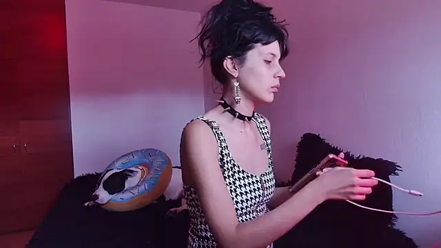 bellatrix25 online show from 01-30-25, 06:10