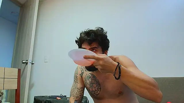 thomas gun online show from 05-07-26, 10:57