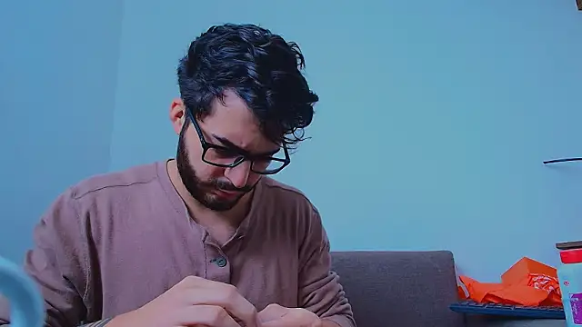 thomas gun online show from 03-04-26, 08:05