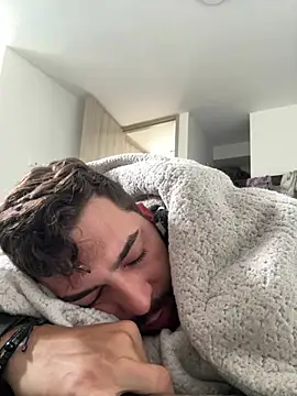 thomas gun online show from 01-15-26, 01:47