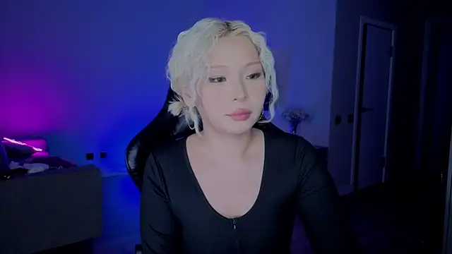 RileyMee online show from 12-03-25, 03:18