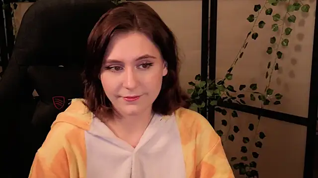 Diana Flower online show from 02-13-26, 11:43