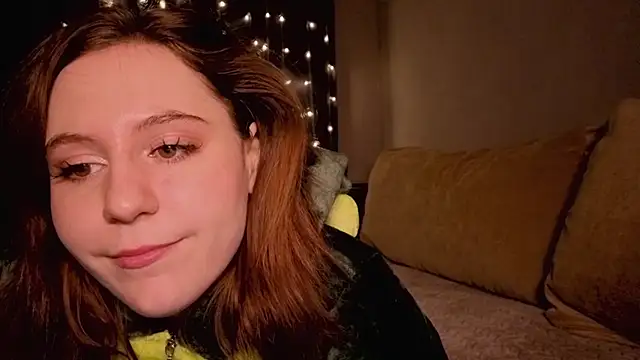 Diana Flower online show from 12-15-25, 01:11