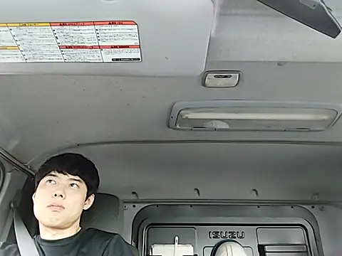 Snapshot of whitebriefboy chatting on 05-27-26, 09:44 whitebriefboy online show from 05-27-26, 09:44