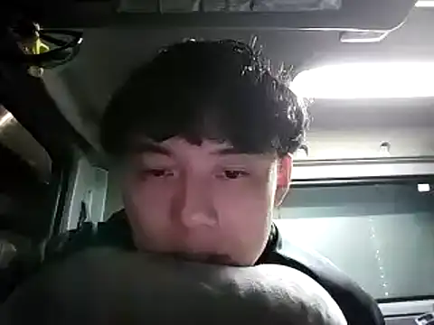 Snapshot of whitebriefboy chatting on 01-29-25, 05:24 whitebriefboy online show from 01-29-25, 05:24
