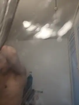 Snapshot of whitebriefboy chatting on 06-11-26, 12:32 whitebriefboy online show from 06-11-26, 12:32