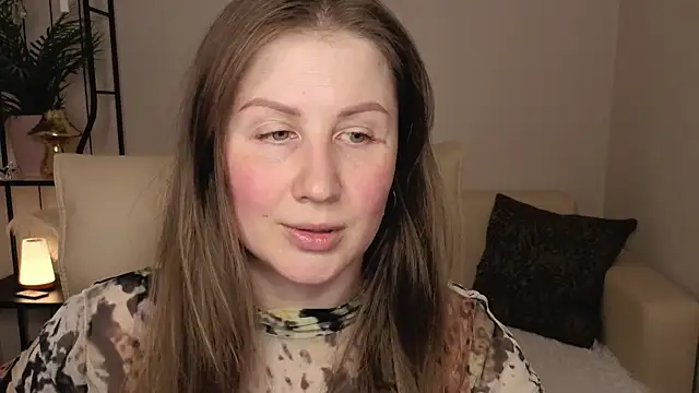 Snapshot of Helens_love chatting on 05-05-26, 08:50 Helens love online show from 05-05-26, 08:50