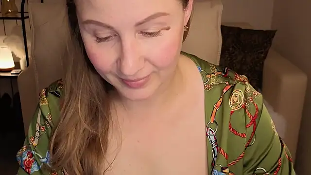 Helens love online show from 09-27-25, 01:34