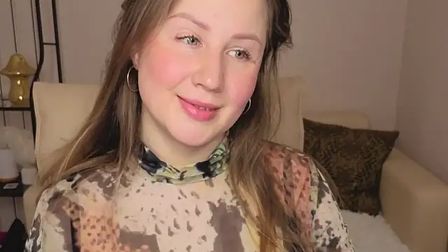 Helens love online show from 04-17-26, 02:25