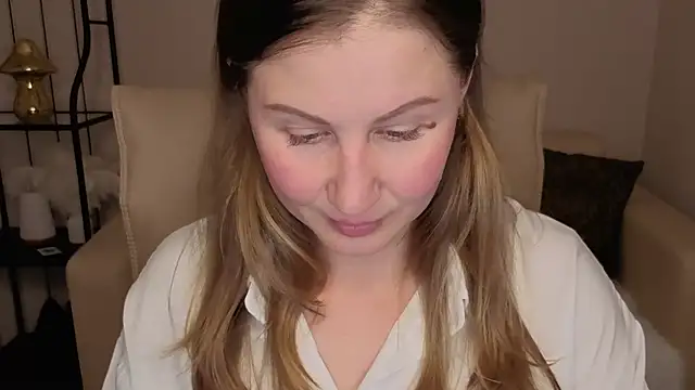 Helens love online show from 10-13-25, 07:54