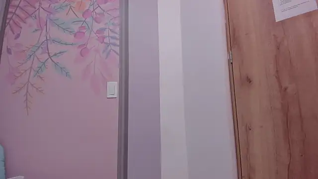 Snapshot of Annie_Cute18_ chatting on 03-12-25, 03:57 Annie Cute18 online show from 03-12-25, 03:57