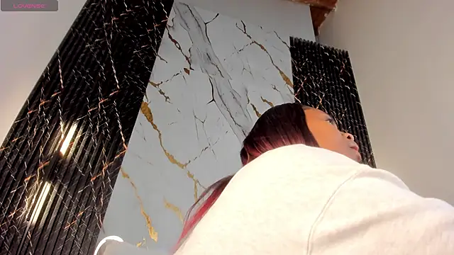 ebony hot1 online show from 03-26-26, 01:20