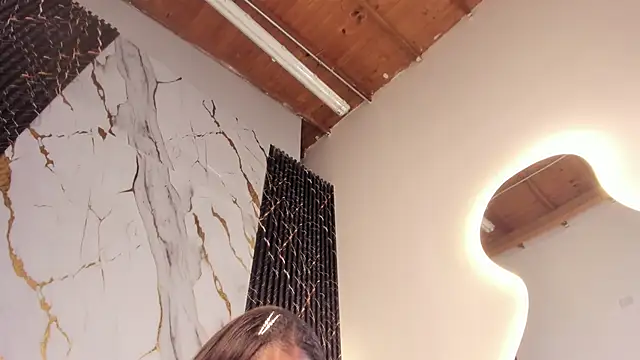 ebony hot1 online show from 02-11-26, 01:44